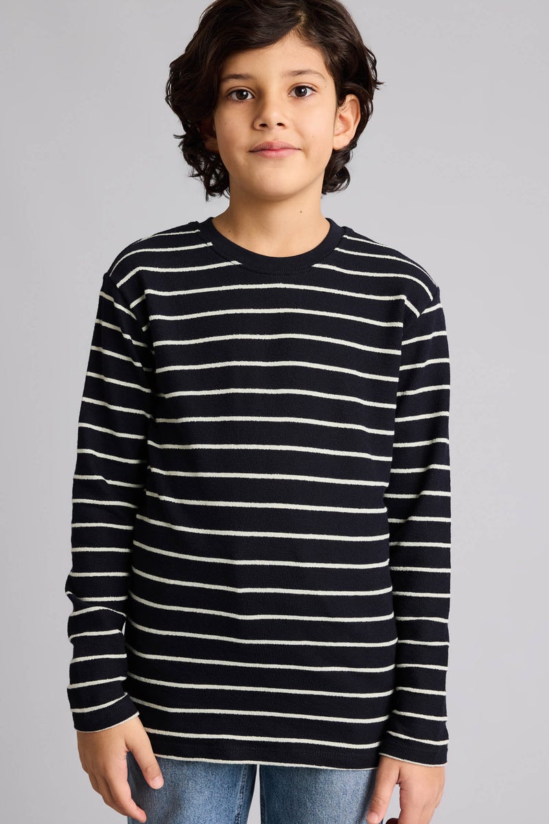 ديفاكتو تيشيرت اولادي كم طويل قصة عادية برقبة مستديرة - Image 1